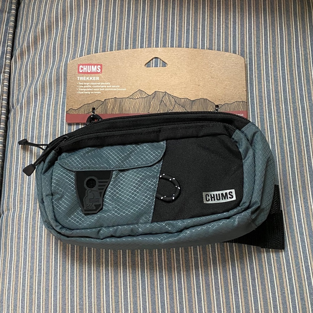 NWT CHUMS Trekker Waist Pouch